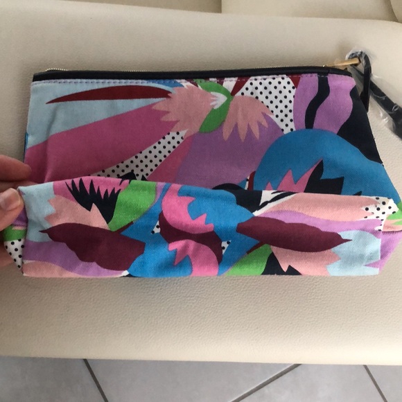 Bundle of 2 Cosmetic Bags - Picture 8 of 9